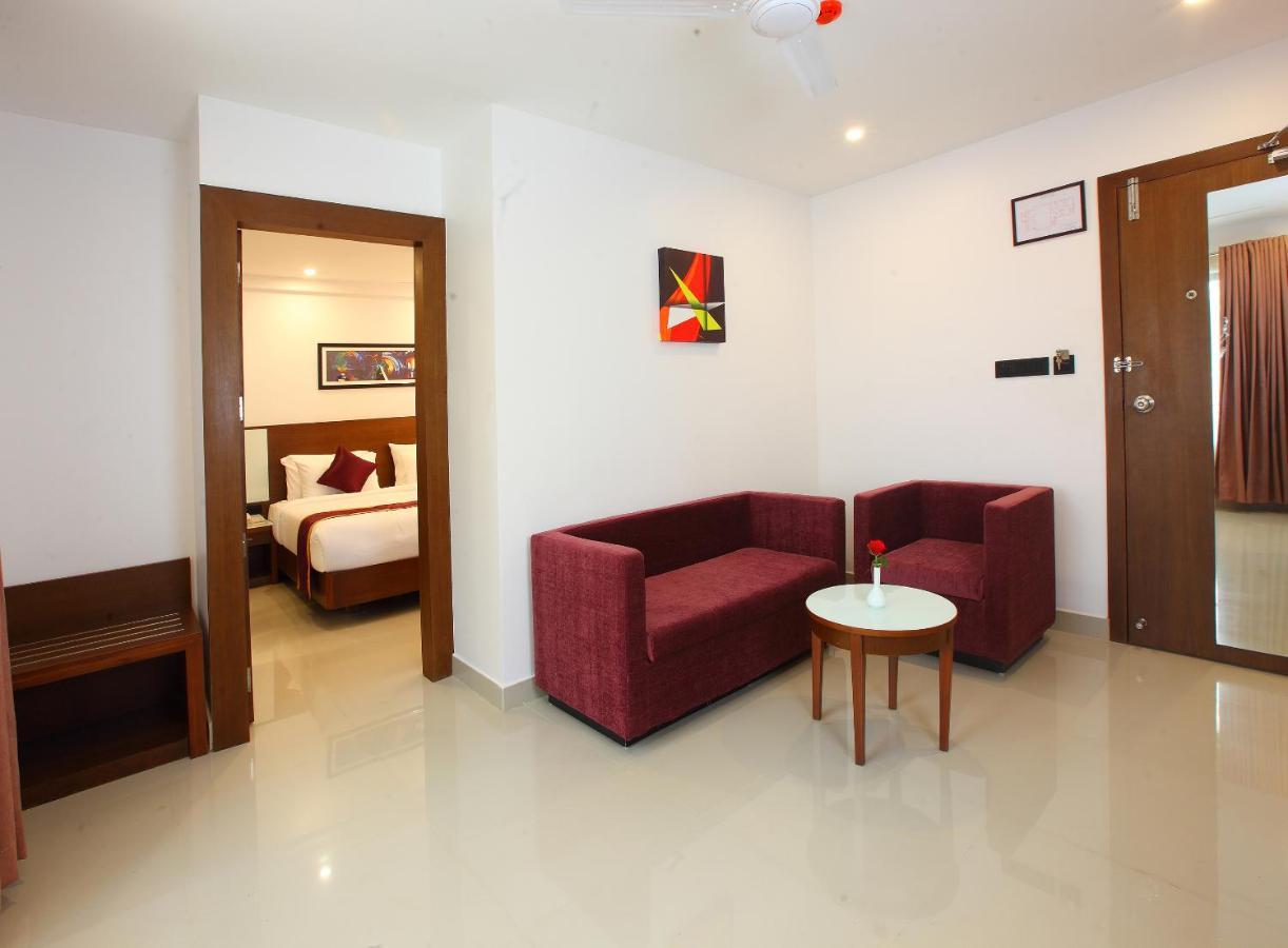 Hotel Park Residency Kozhancheri Экстерьер фото